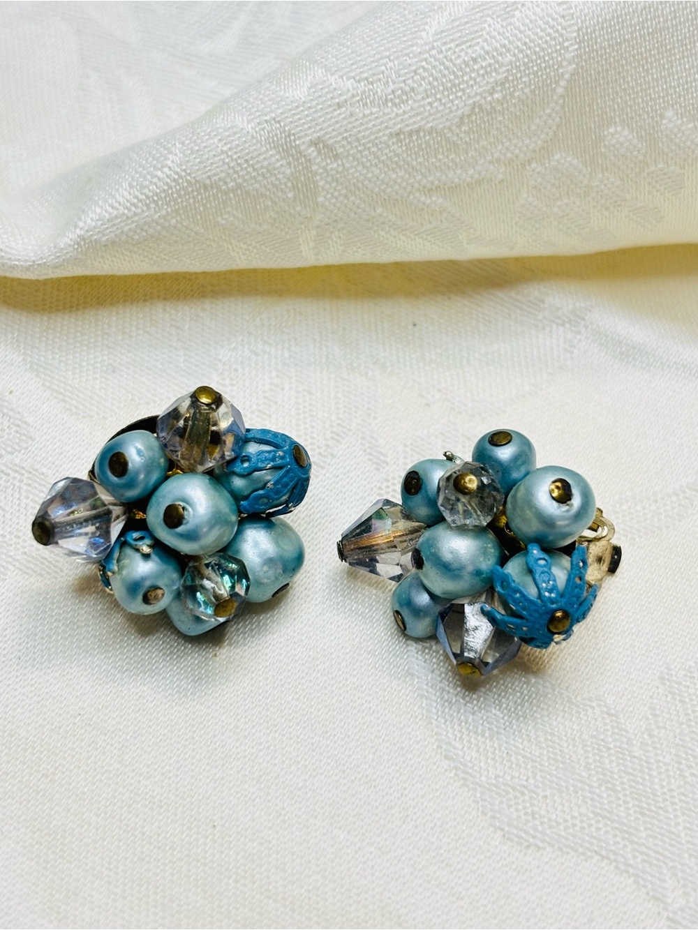 Vintage Retro 1950s Signed Japan Bauble Blue Bead Cluster Clip On Earrings